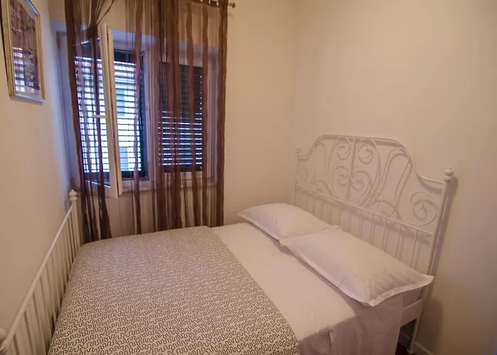 Sakal Apartmán *
